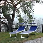 Schoenes Ferienhaeuschen Chiara In Ruhiger Lage Fuer Max 4 Personen Mit Pool דירה *